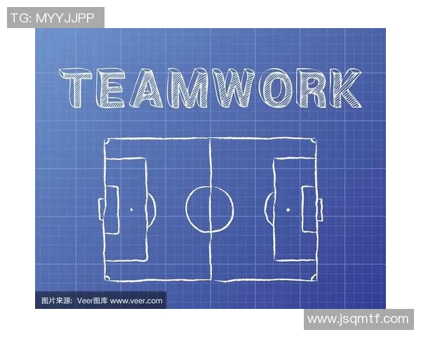 幼儿园足球明星主题教案探索儿童运动与团队合作的乐趣