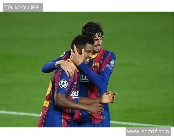 巴萨迎战费伦茨力争小组赛首胜展现强大实力